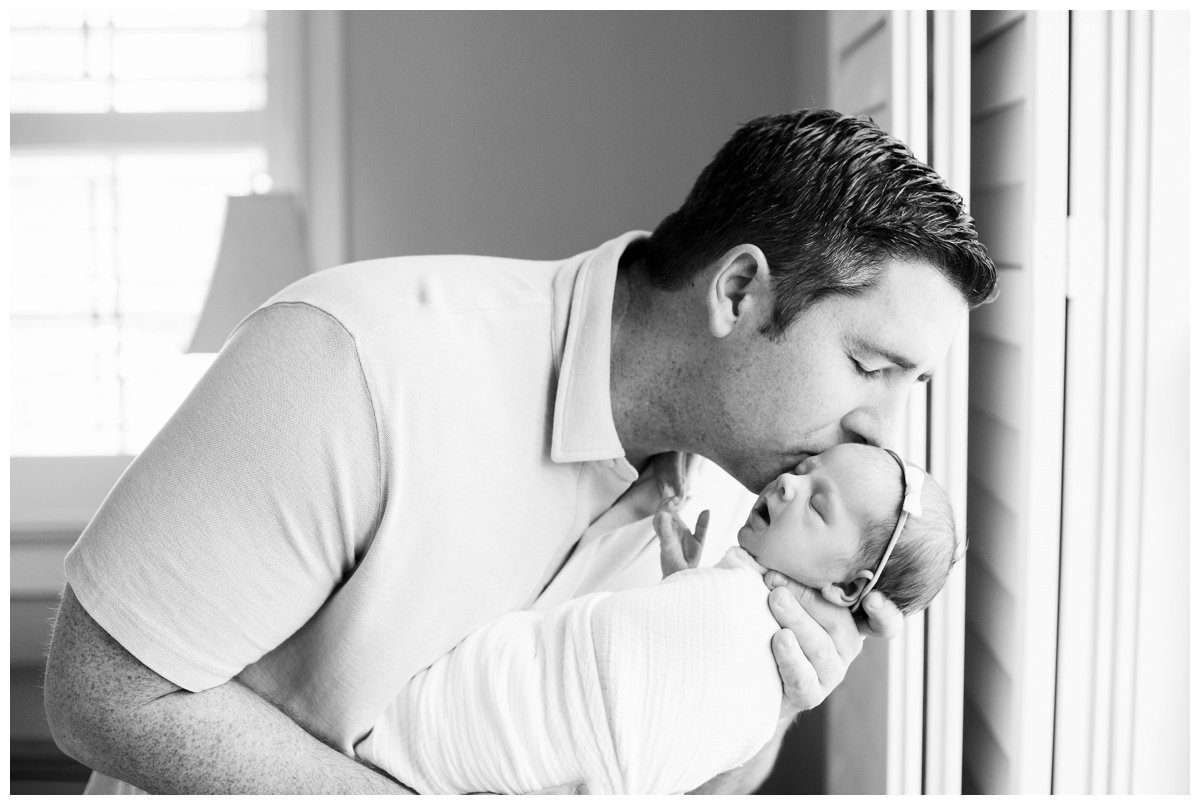 scarlett65bw.jpg scarlett65bw.jpg